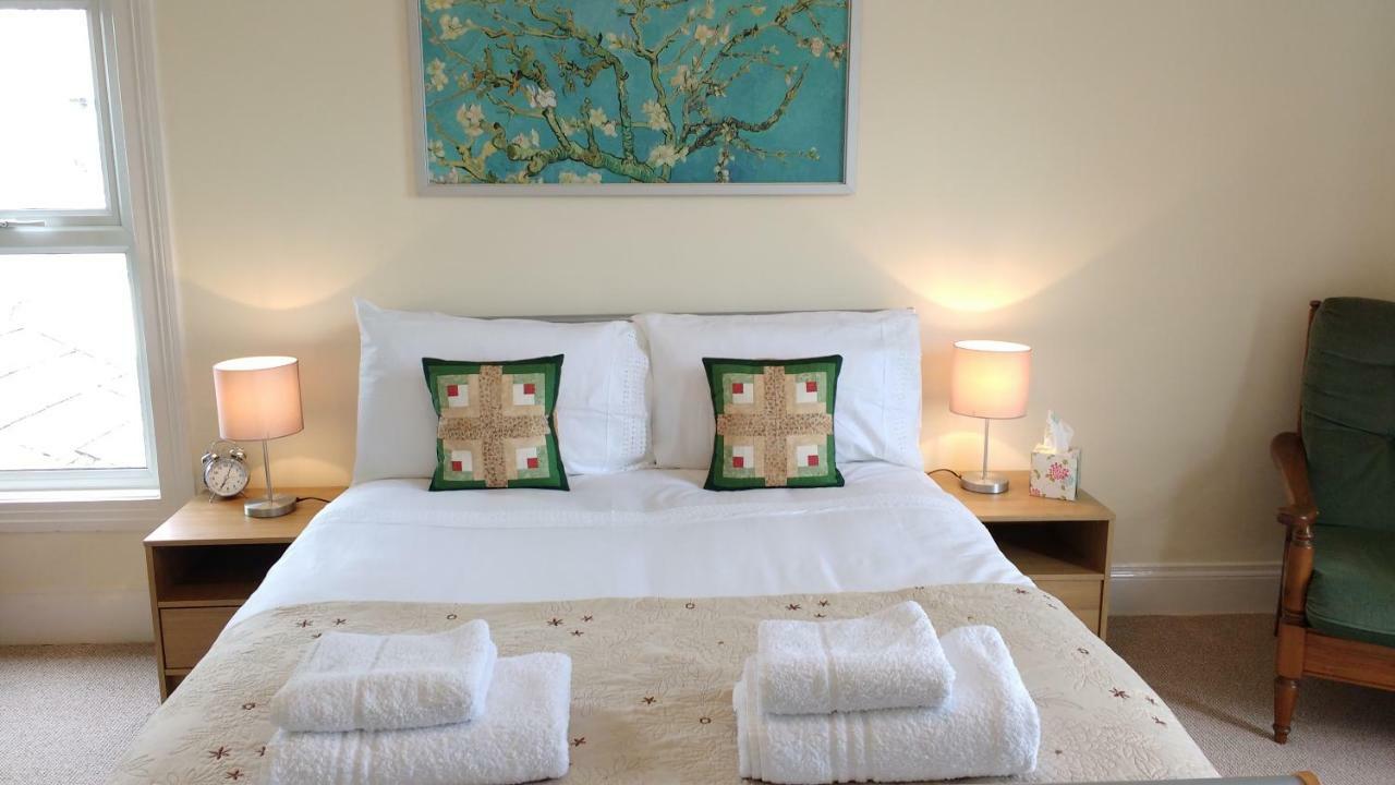 Bed and Breakfast Rush View Portrush Esterno foto