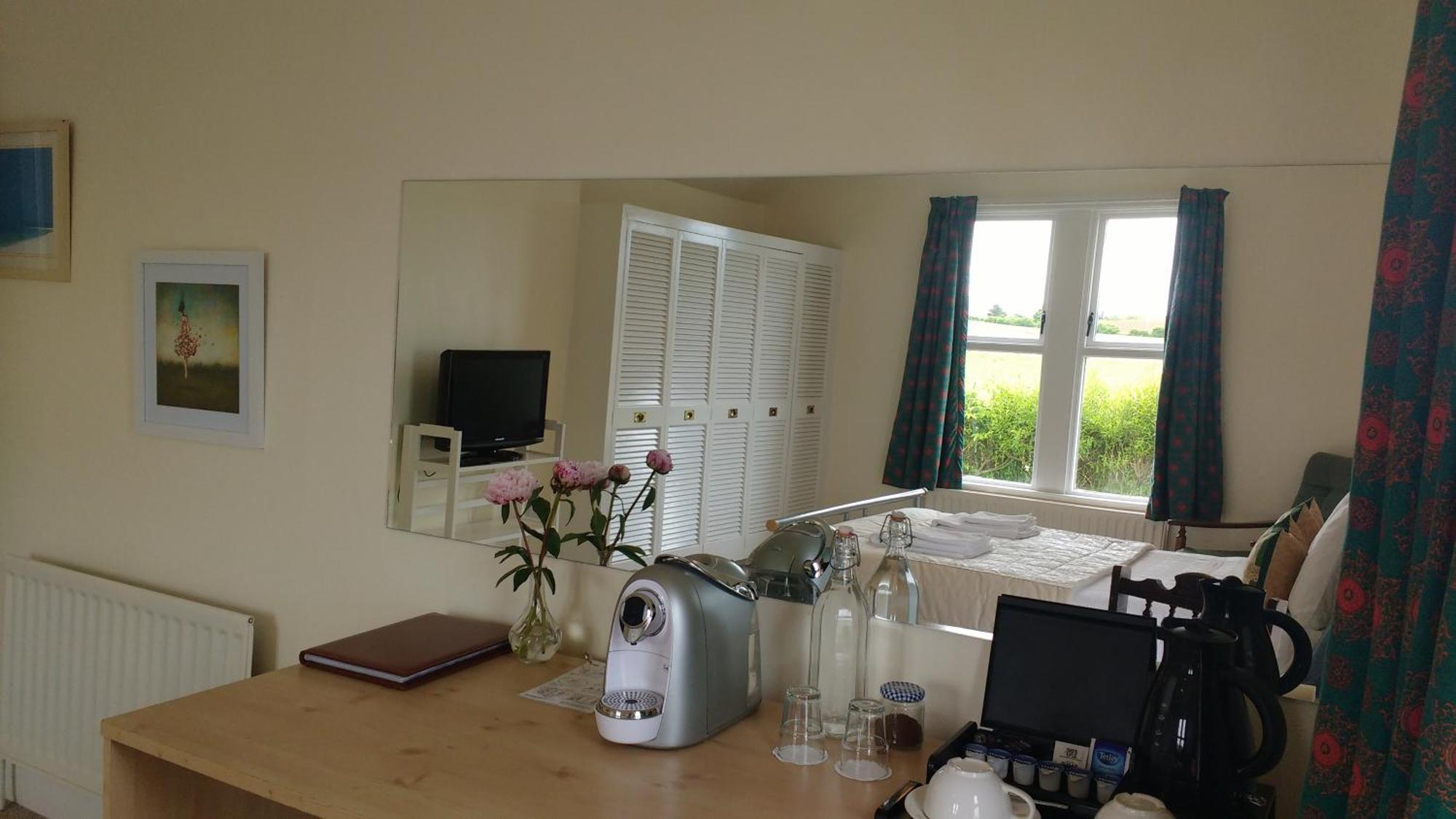 Bed and Breakfast Rush View Portrush Esterno foto