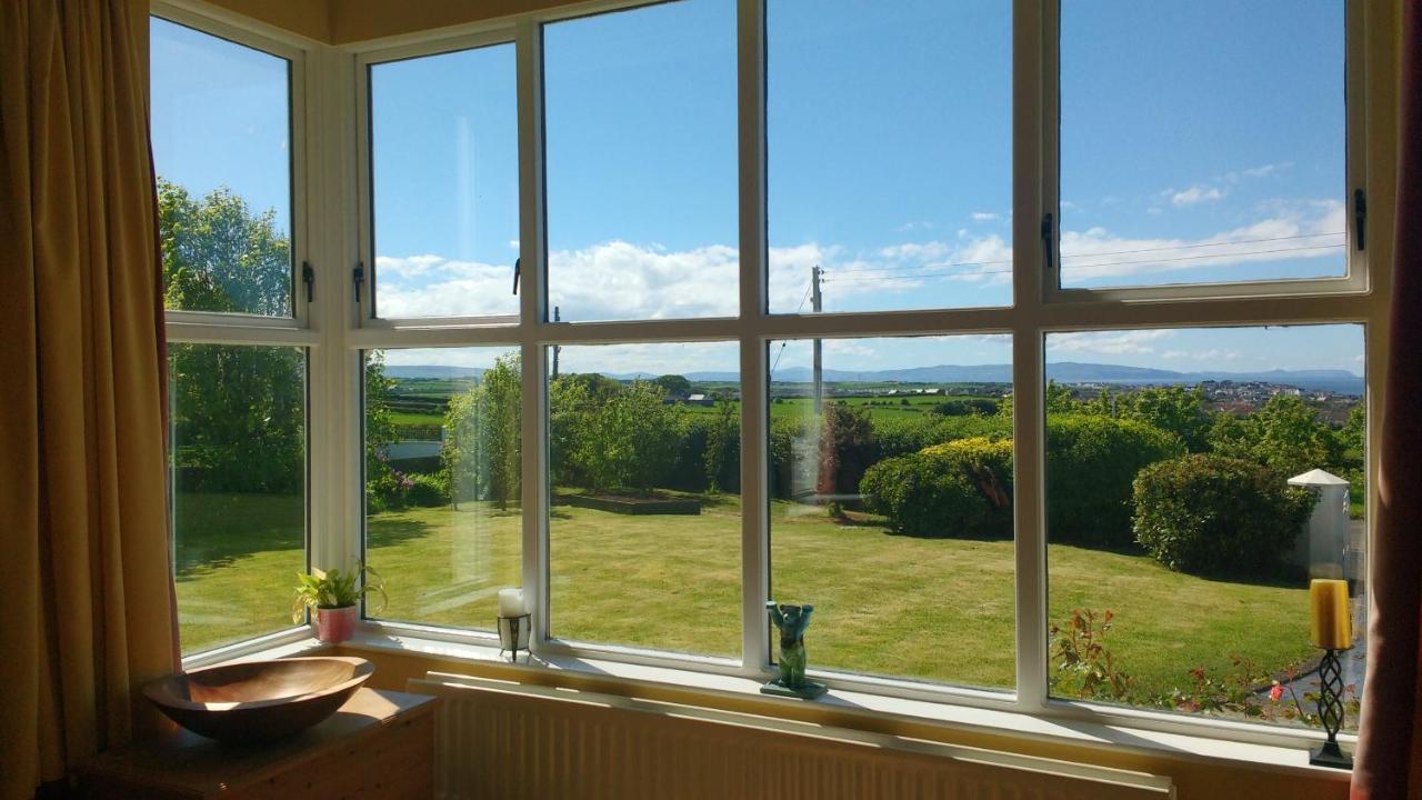 Bed and Breakfast Rush View Portrush Esterno foto
